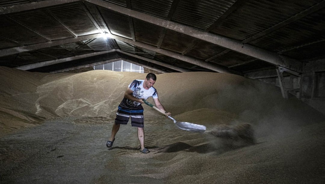 Tahıl gemilerinin limanlardan çıkışını bekleyen Ukraynalı çiftçilerden Türkiye’ye teşekkür